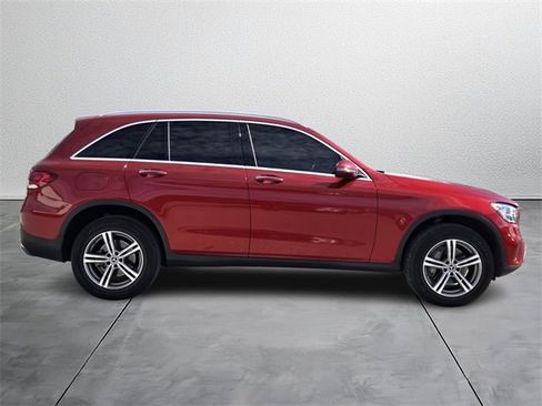 Used 2020 Mercedes-Benz GLC 300 4MATIC image 5