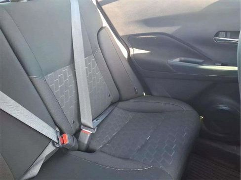 Certified 2024 Nissan Kicks SV image 19