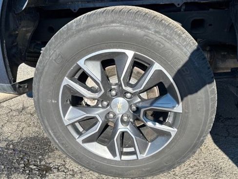 Used 2022 Chevrolet Silverado 1500 LT image 8