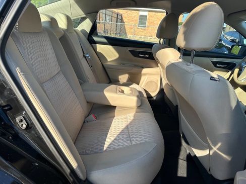 Used 2018 Nissan Altima 2.5 SV FWD image 23
