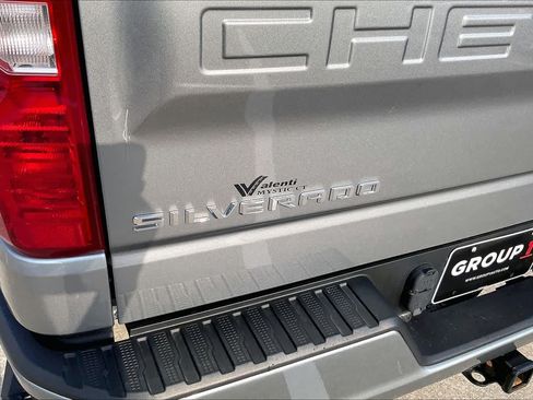 Used 2023 Chevrolet Silverado 1500 Custom AWD/4WD image 30