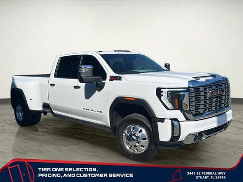 New 2026 GMC Sierra 3500 Denali w/ Denali Reserve Package AWD/4WD image 8