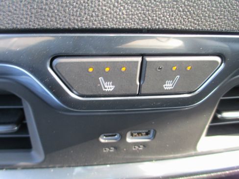 New 2026 GMC Sierra 1500 SLT w/ SLT Premium Plus Package image 14