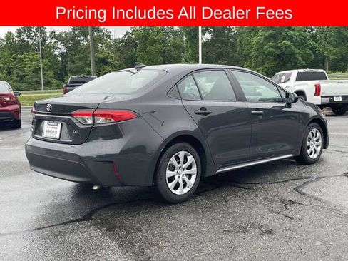 Used 2024 Toyota Corolla LE FWD image 5