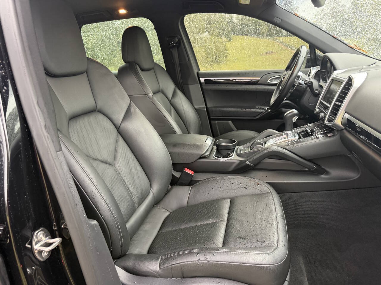 Used 2015 Porsche Cayenne Diesel AWD/4WD image 27
