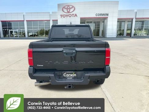 Used 2024 Toyota Tacoma TRD Off-Road image 7