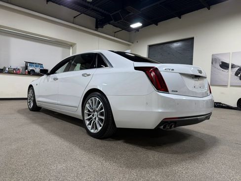 Used 2018 Cadillac CT6 Luxury AWD/4WD image 7
