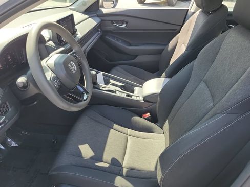Certified 2023 Honda Accord EX image 16