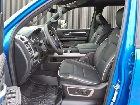 New 2026 RAM 1500 Laramie w/ Night Edition AWD/4WD image 5
