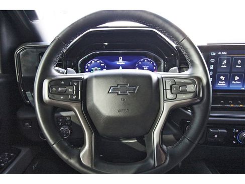 Used 2024 Chevrolet Silverado 1500 ZR2 w/ Technology Package image 11