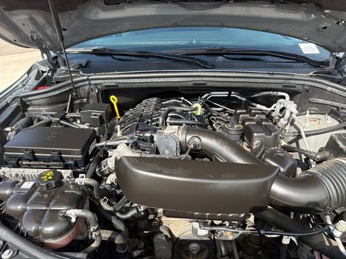 Used 2023 Dodge Durango GT AWD/4WD image 11