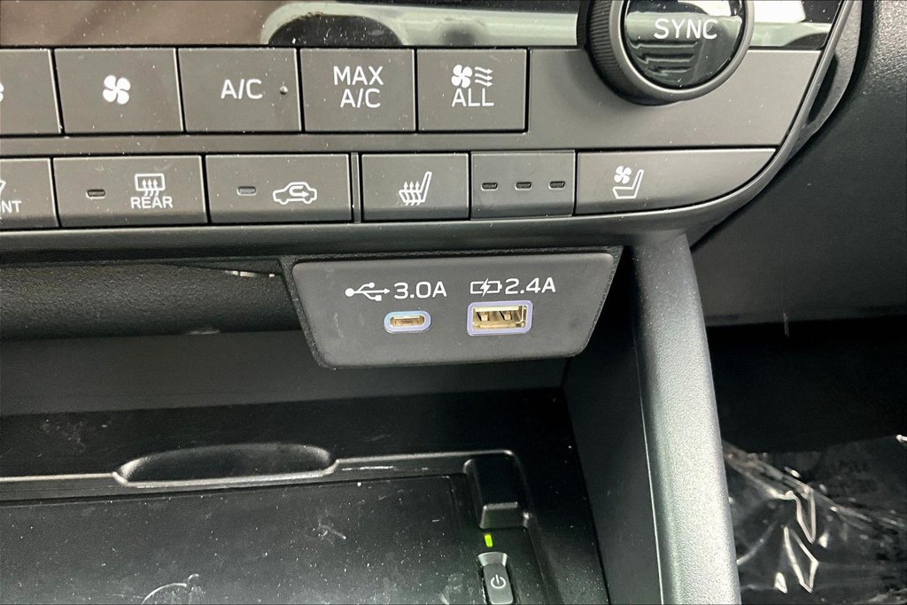 Certified 2026 Subaru Outback Touring XT AWD/4WD image 16