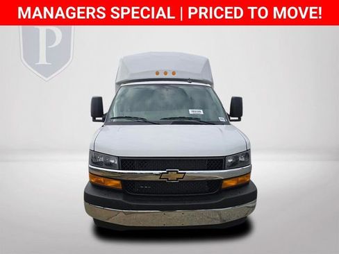 New 2025 Chevrolet Express 3500 w/ Power Convenience Package RWD image 13