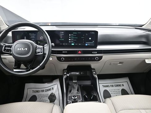 Certified 2025 Kia Sorento S AWD/4WD image 32
