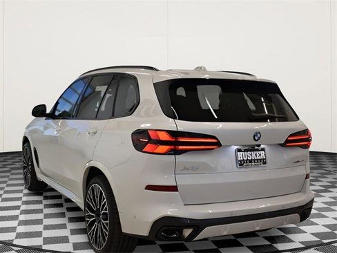 New 2026 BMW X5 xDrive40i w/ M Sport Package image 6