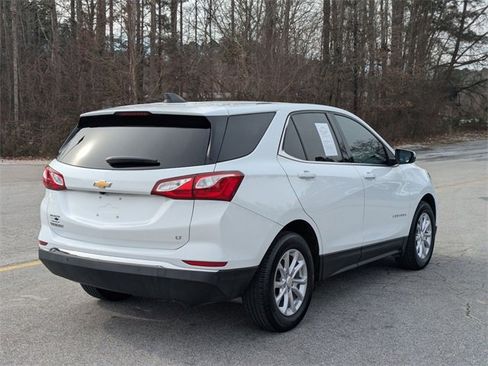 Used 2019 Chevrolet Equinox LT image 3