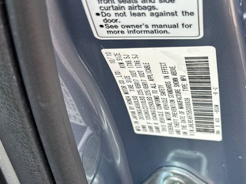 Used 2011 Honda CR-V EX-L image 34