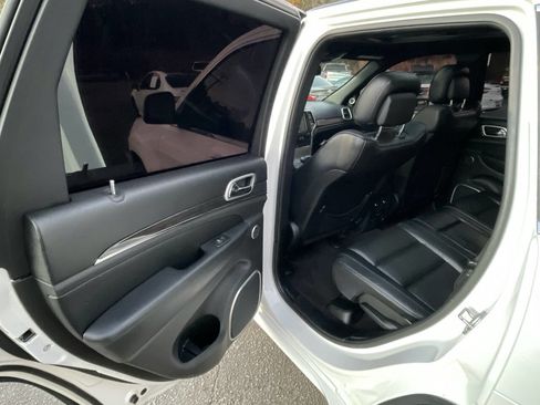 Used 2015 Jeep Grand Cherokee High Altitude image 8