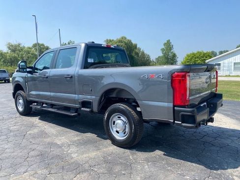 New 2025 Ford F250 XL image 4