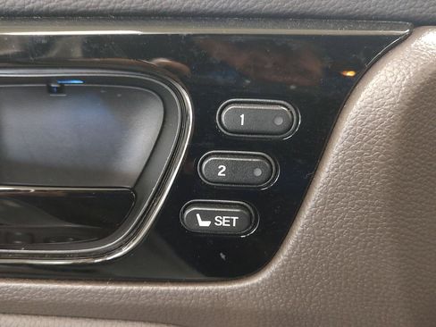 Used 2023 Honda Odyssey Touring image 20