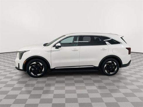 Used 2025 Kia Sorento EX image 6