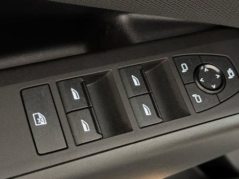 Used 2025 BMW X3 xDrive30i w/ Premium Package image 13