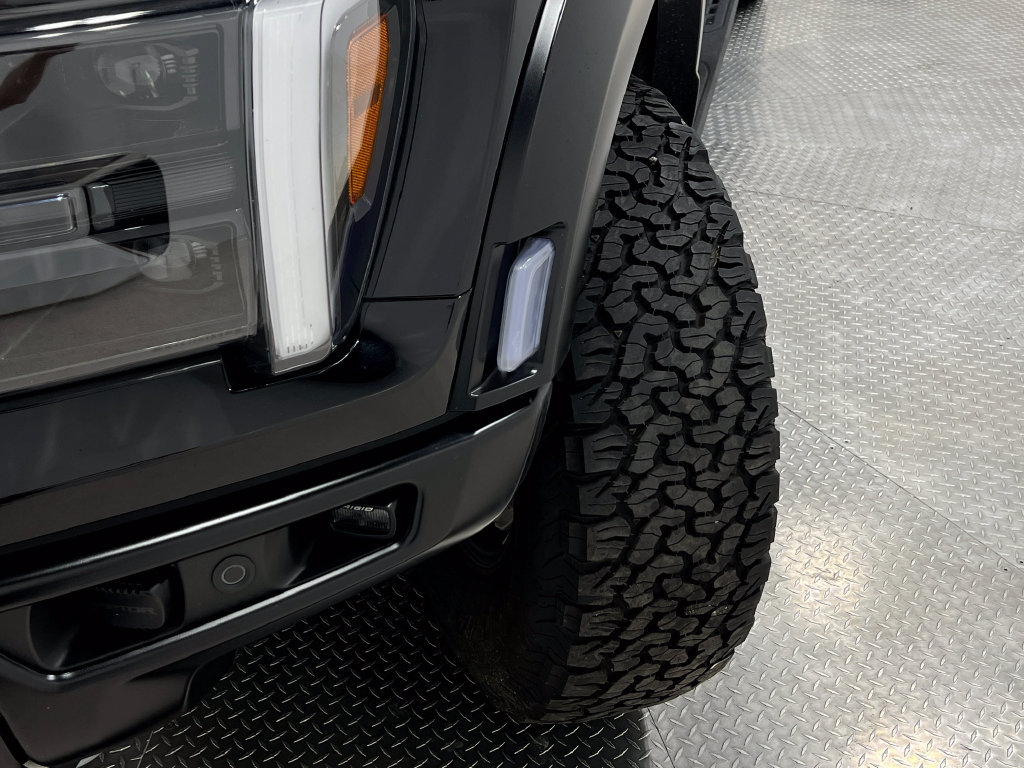 Used 2025 Ford F150 Raptor w/ Equipment Group 803A Raptor R AWD/4WD image 41
