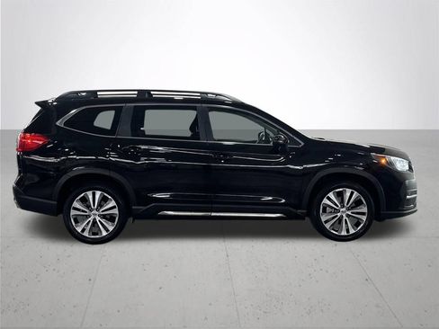 Used 2022 Subaru Ascent Limited AWD/4WD image 9