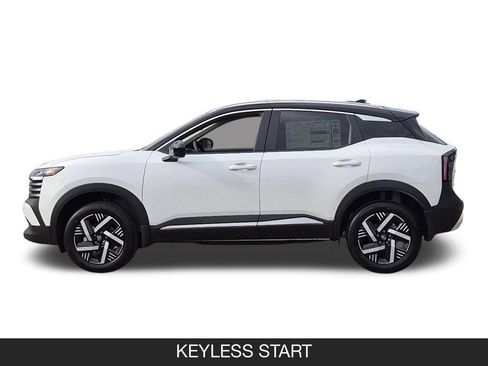 New 2026 Nissan Kicks SV FWD image 5