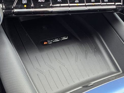 New 2026 Chevrolet Equinox EV LT AWD/4WD image 24