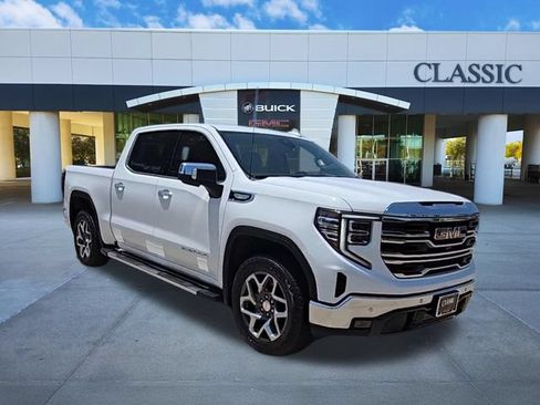 Used 2024 GMC Sierra 1500 SLT RWD image 2