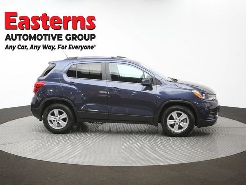 Used 2019 Chevrolet Trax LT FWD image 45