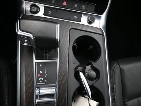 Used 2021 Audi A6 2.0T Premium w/ Convenience Package image 18