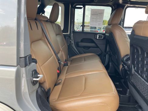 Used 2021 Jeep Wrangler Unlimited Rubicon 4xe w/ Steel Bumper Group AWD/4WD image 32