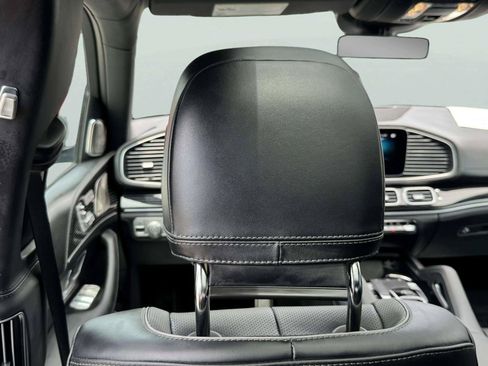 Used 2022 Mercedes-Benz Maybach GLS 600 4MATIC image 69