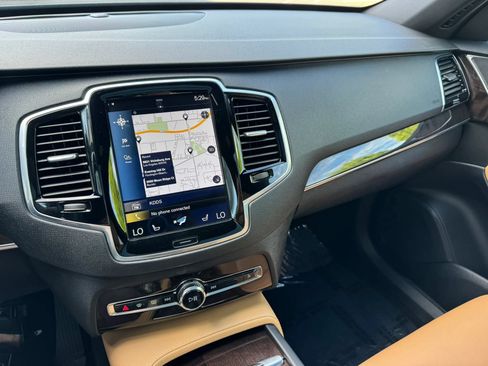 Used 2017 Volvo XC90 T6 Momentum w/ Vision Package AWD/4WD image 36