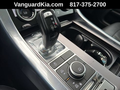 Used 2019 Land Rover Range Rover Sport HSE AWD/4WD image 24