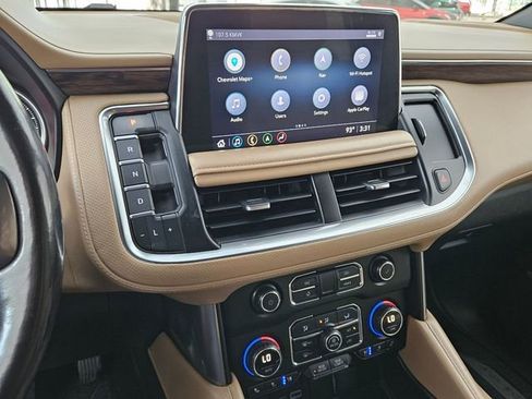 Used 2021 Chevrolet Tahoe Premier w/ Premium Package RWD image 16