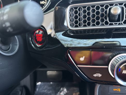 Used 2024 Honda Civic EX-L image 19