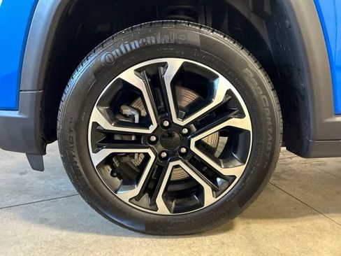 Used 2023 Jeep Compass Limited AWD/4WD image 10