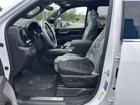 New 2026 Chevrolet Silverado 2500 High Country w/ High Country Premium Package AWD/4WD image 10