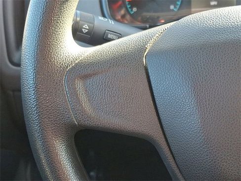 Used 2016 Chevrolet Colorado W/T image 20