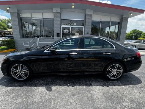 Used 2019 Mercedes-Benz E 450 4MATIC Sedan w/ Premium Package image 8
