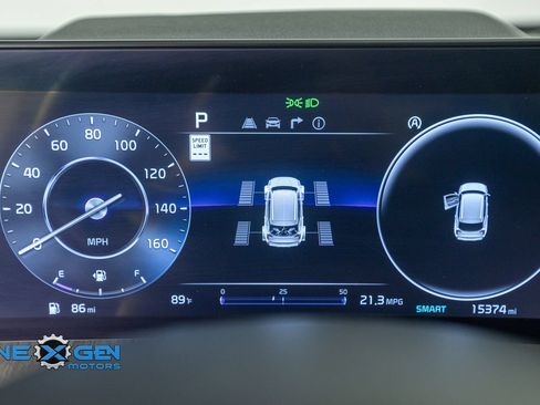 Used 2024 Kia Telluride SX Prestige w/ Towing Package AWD/4WD image 16