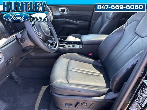 Used 2023 Kia Sorento SX AWD/4WD image 29