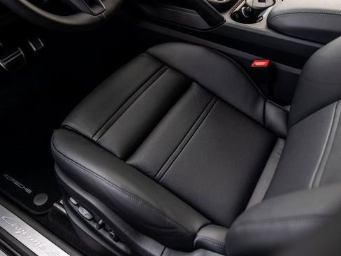 New 2026 Porsche Cayenne S AWD/4WD image 39