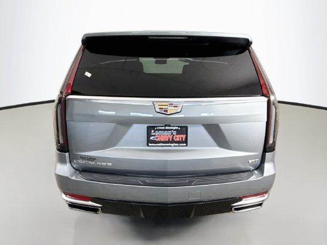 Used 2024 Cadillac Escalade Luxury AWD/4WD image 6