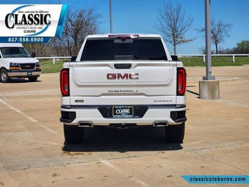 Used 2025 GMC Sierra 1500 Denali w/ Denali Reserve Package image 9