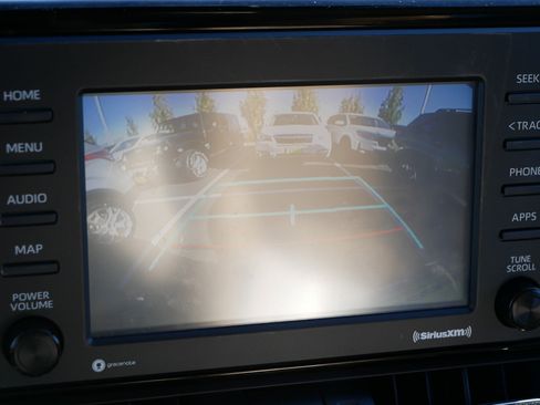 Used 2021 Toyota RAV4 XLE Premium image 27