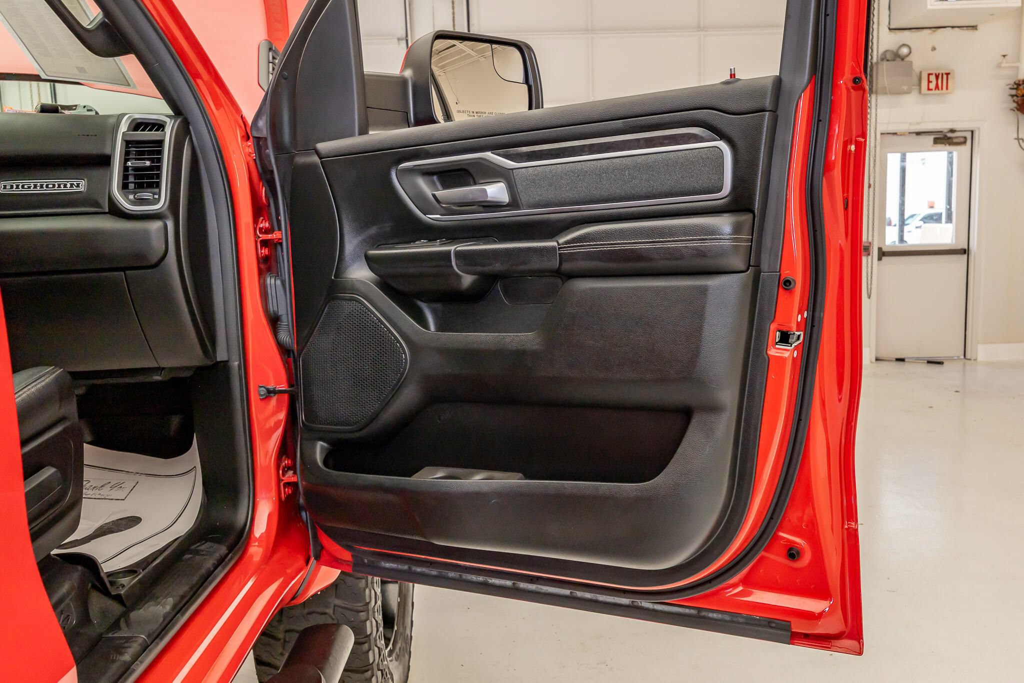 Used 2020 RAM 1500 Big Horn AWD/4WD image 34